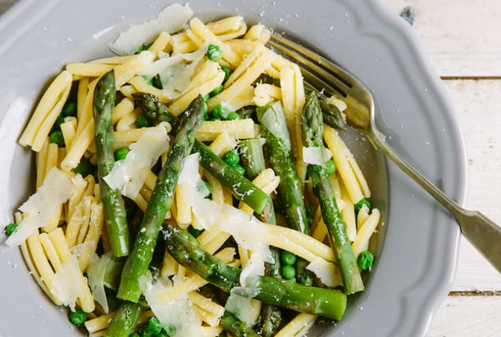 This One-Pot Veggie Pasta Is The Ultimate Summer Comfort Food