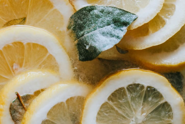 5 Daily Detoxifying Rituals To Add To Your Self-Care Routine