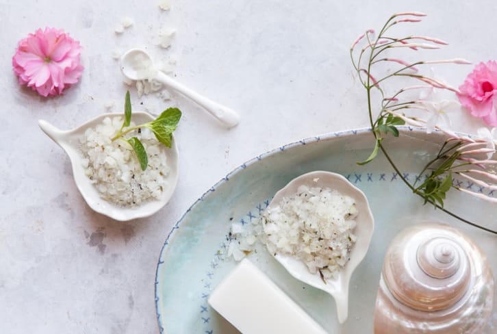 The Best DIY Sugar Scrubs To Prep Your Skin For Winter