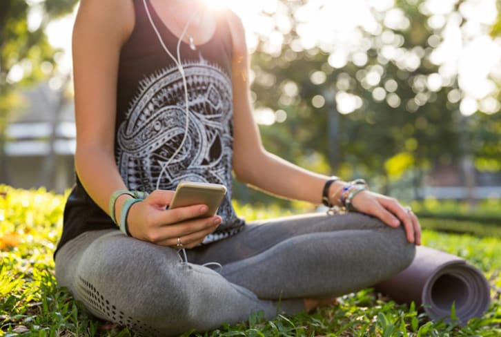 How Social Media Is Really Affecting Your Yoga Practice