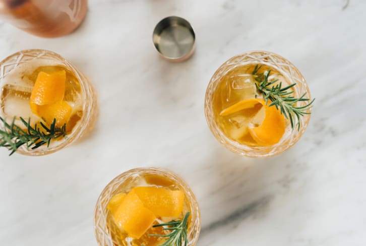 Healthy Ways To Navigate Your Holiday Party's Bar (10 Wellness Experts Weigh In)