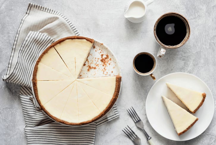 Craving Sweets On Keto? This Ultra-Low-Carb Cheesecake Recipe Will Hit The Spot