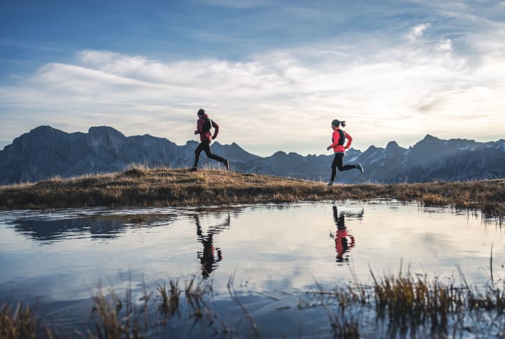Your Guide To Running In Cold Temperatures (And Actually Enjoying It)