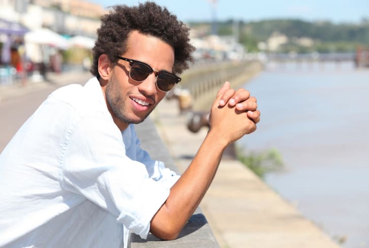How To Attract The Right People Into Your Life