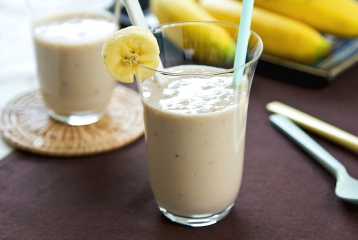 Yowza! Banana-Split Smoothie (Vegan Recipe)