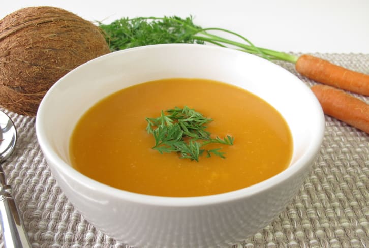 Perfect Weekday Dinner: Curried Carrot Coconut Soup