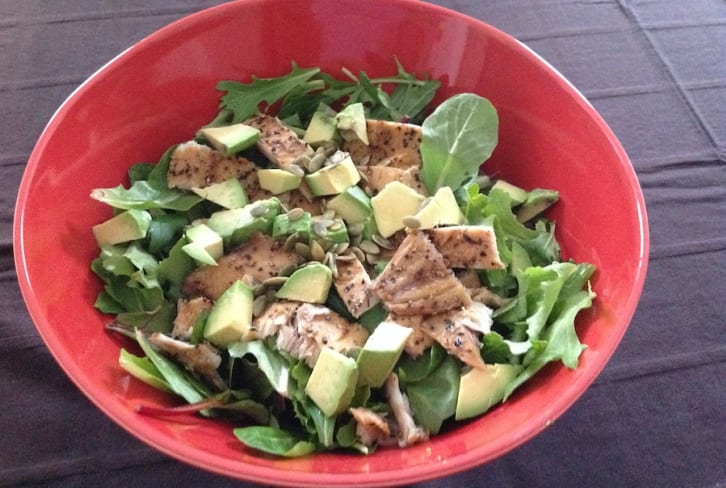 Easy Summer Salad That's Loaded With Healthy Fats