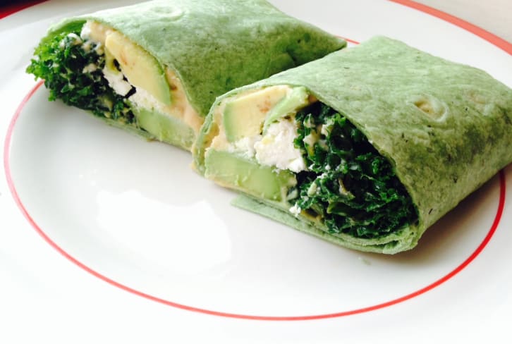 The Perfect Weekday Lunch: Kale Avocado Wrap
