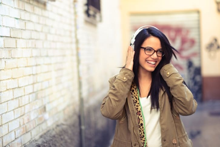 35 Things To Do Instead Of Spending Money
