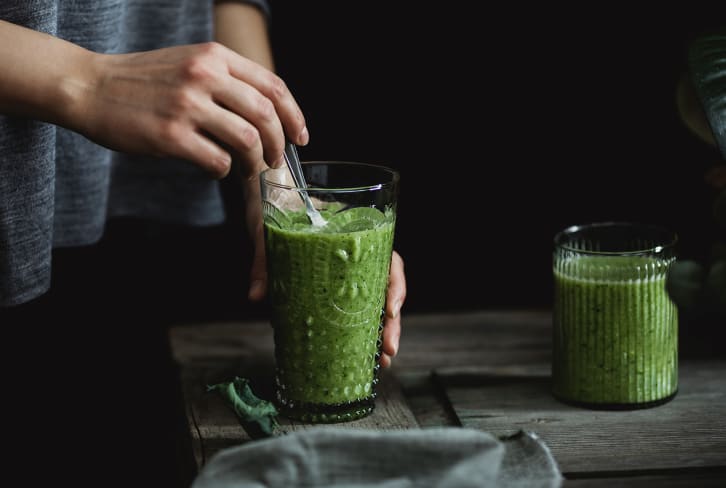 A Simple Green Smoothie Recipe For Energy & Blood Sugar Balance