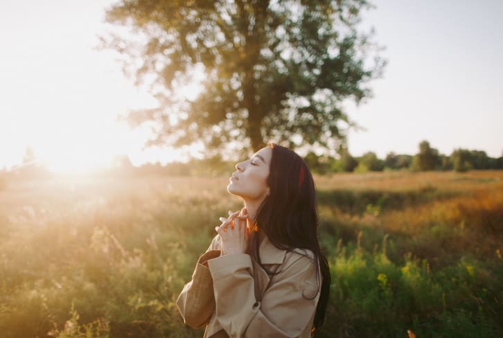 11 Ways To Stop Feeling Like You Need To Be In Control All The Time