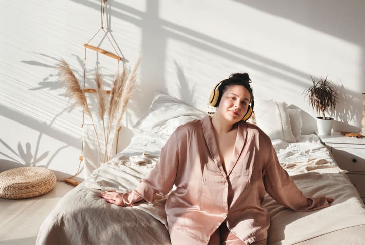 The 10 Best Silk PJ Sets For Your Coziest Sleep Ever (& We Mean Ever)