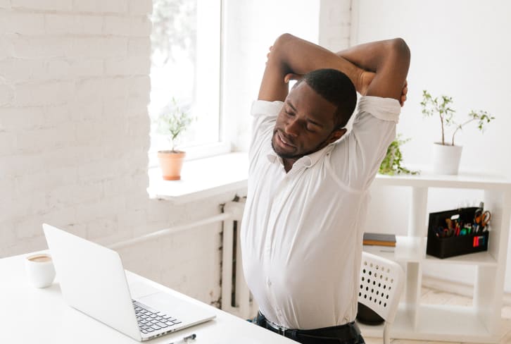 8 Tips For Perfect Desk Posture