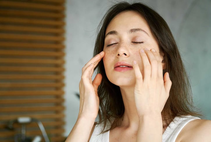 This May Be The Root Cause Of Dull, Aging Skin — What To Do About It