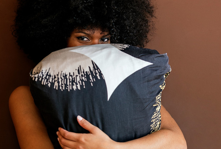 Read article: I'm A Sex Therapist: Look Out For These 9 Signs Of An Unsatisfying Sex Life