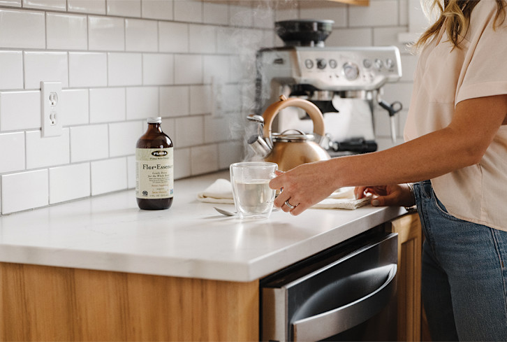 Here's Why Cleansing Should Be An Everyday Ritual (And How To Do It Safely)