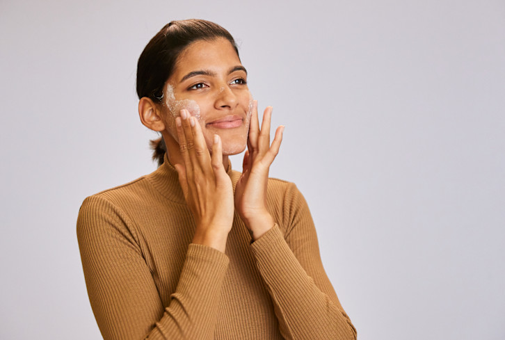 Are You Applying Powder Cleanser The Right Way? Here's The Secret