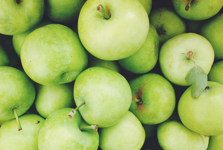 6 Strategies To Eat Your Way Out Of Spring Allergies