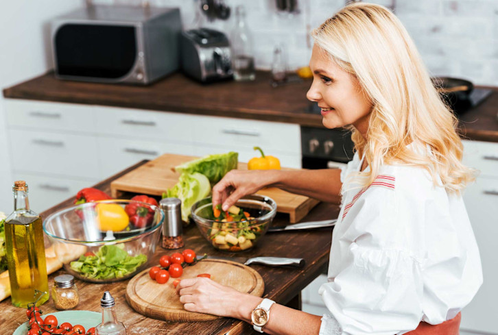 Following This Diet Can Help Slow Down Vision Loss By Up To 34%, Study Shows