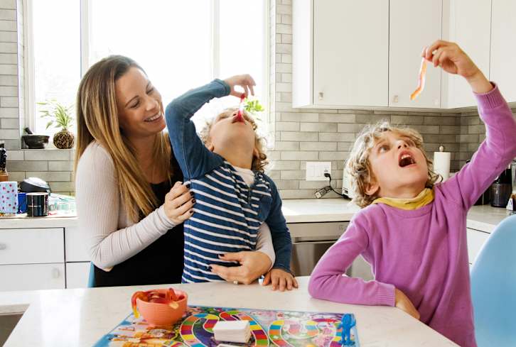 Yes, You Can Eat Candy Healthfully. Here's How