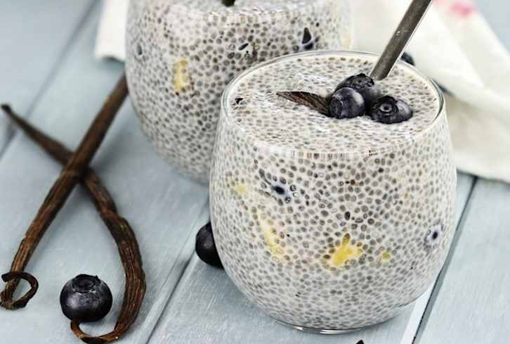 3 Foods You Should Be Eating For A Bloat-Free Belly