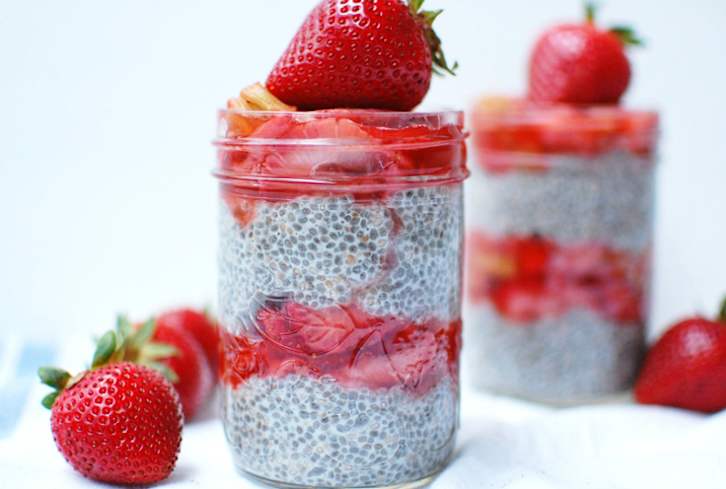 Strawberry-Rhubarb Chia Parfait