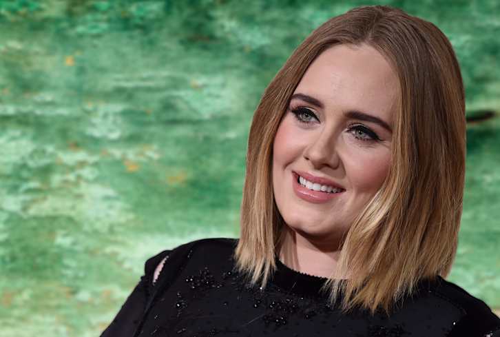 Why Coffee, Red Wine & Chocolate Are Part Of Adele's New Eating Plan: A Doctor Explains