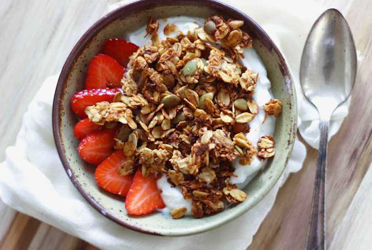 Sugar-Free Coconut Granola You'll Want To Eat All Week