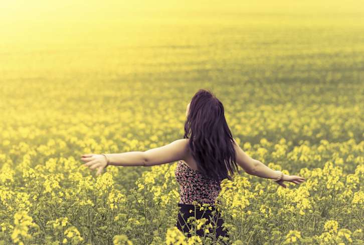 15 Ways To Show Yourself Gratitude (And Why It Matters)