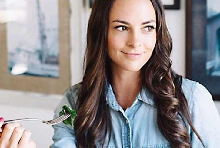 Snacking Can Make You Age Faster — And Gain More Weight. A Celebrity Nutritionist Explains Why