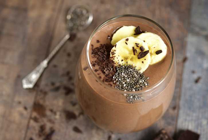 A Mood-Boosting Smoothie To Kick The Week Off Right