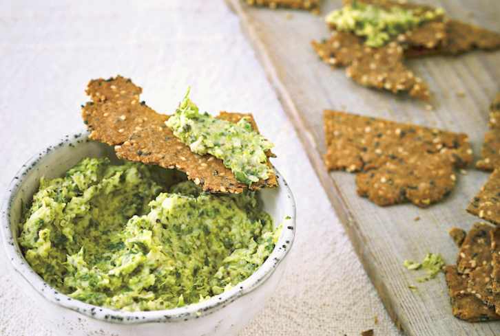 This Roasted Broccoli Dip Totally Crushes Inflammation
