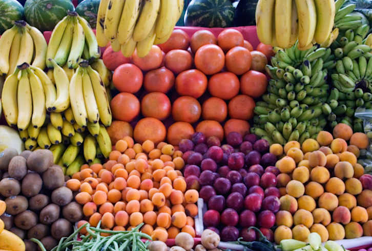 10 Food Rules For Glowing Skin At Any Age