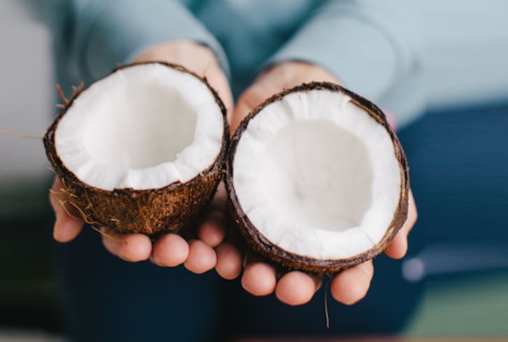 How Much Coconut Oil Should You Actually Be Eating?