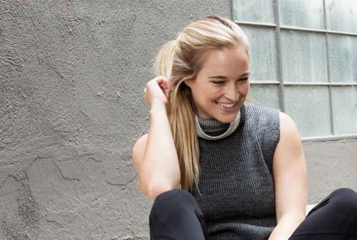 How A Minimalist Wardrobe Made Me Happier & More Productive