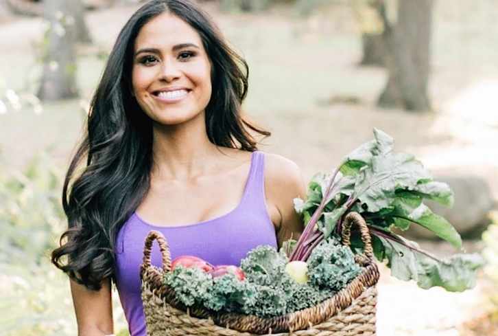 5 Foods To Avoid If You Want Glowing Skin + What To Eat Instead