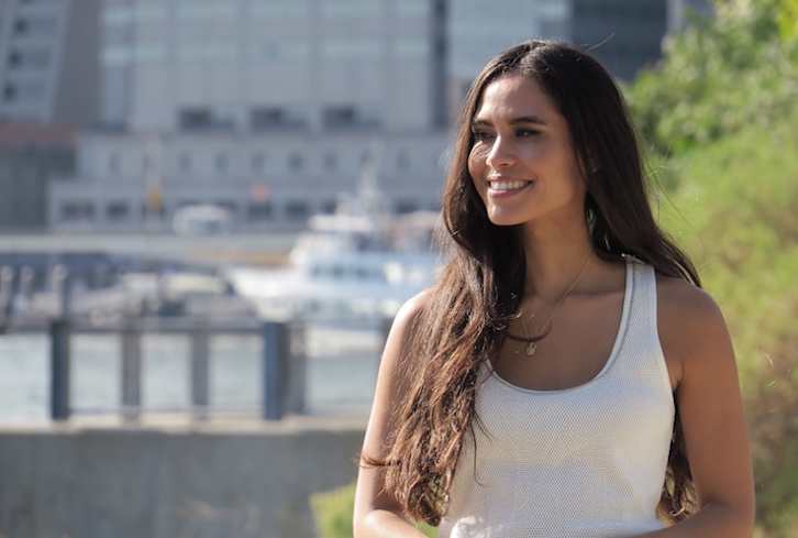 I'm A Holistic Nutritionist. Here's What I Eat In A Day