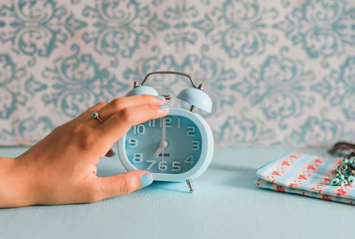 How To Sneak Mini Meditations Into Your Everyday Life