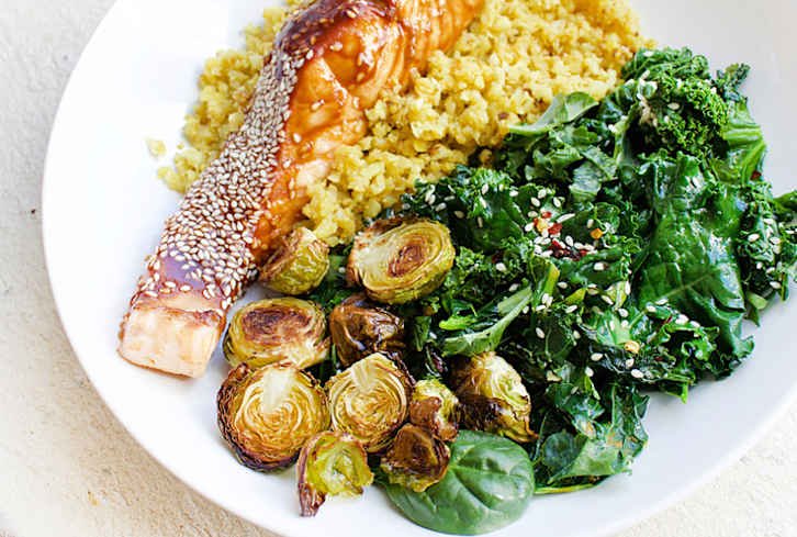 A Nutritionist-Designed Dinner To Calm Inflammation & Heal Your Gut