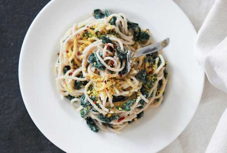 A Creamy Plant-Based Pasta Recipe That's Pure Genius