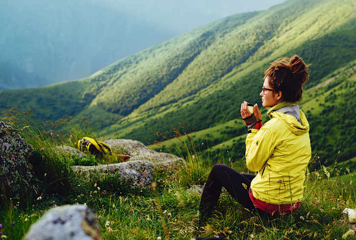 Need A Hormone Reset? Here's The Exact Detox This Naturopath Recommends