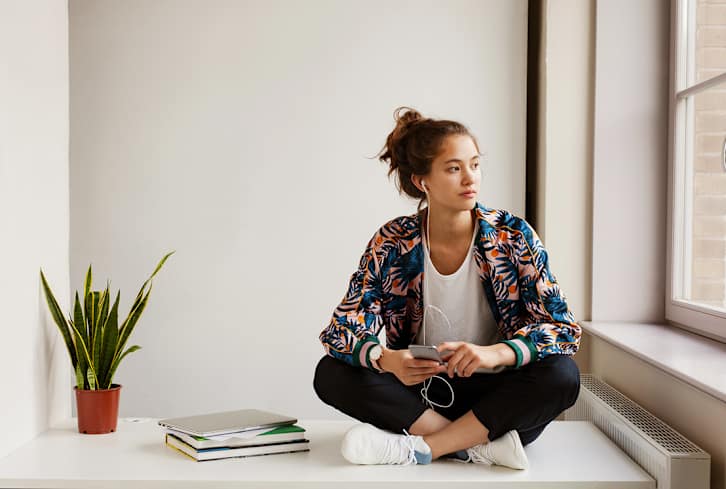 Spring Cleaning 101: How To Be A Tech Minimalist