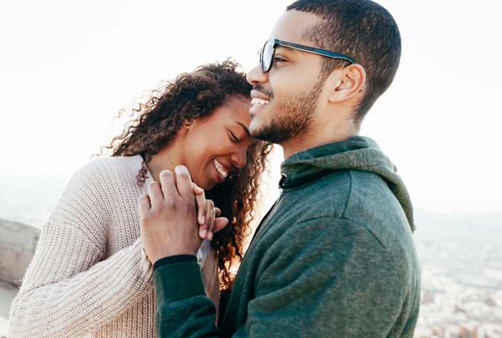 This Is The Most Common Cause Of Unhappiness In Relationships (According To A Couples Therapist)