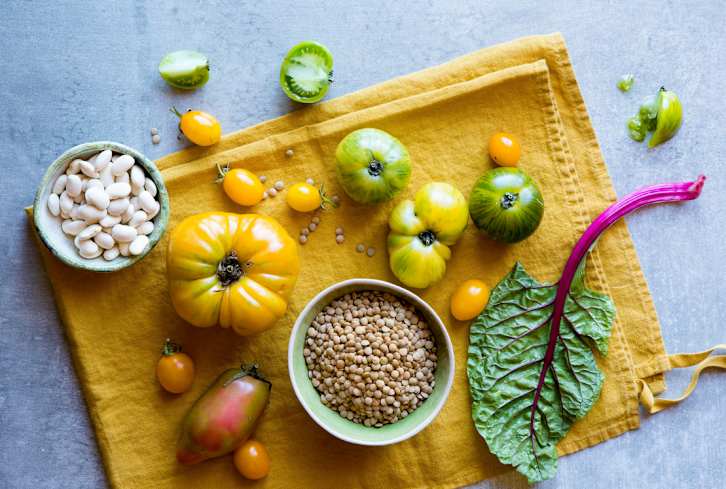Foods To Eat And Avoid To Reduce Inflammation, From An Integrative Medicine Doctor