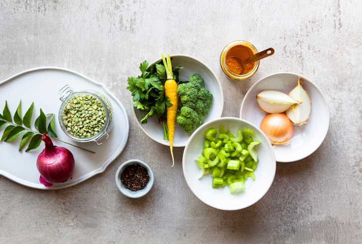 Even Vegans Can Harness The Healing Power Of Bone Broth. Here's How