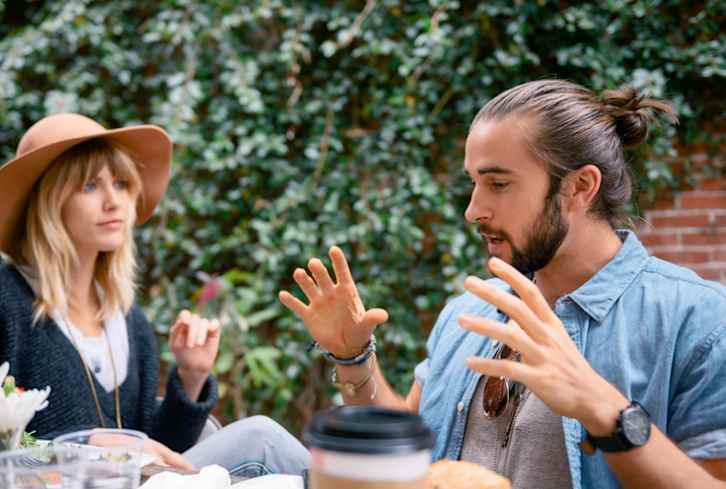 8 Things A Narcissist Does At The End Of A Relationship (A Therapist Explains)
