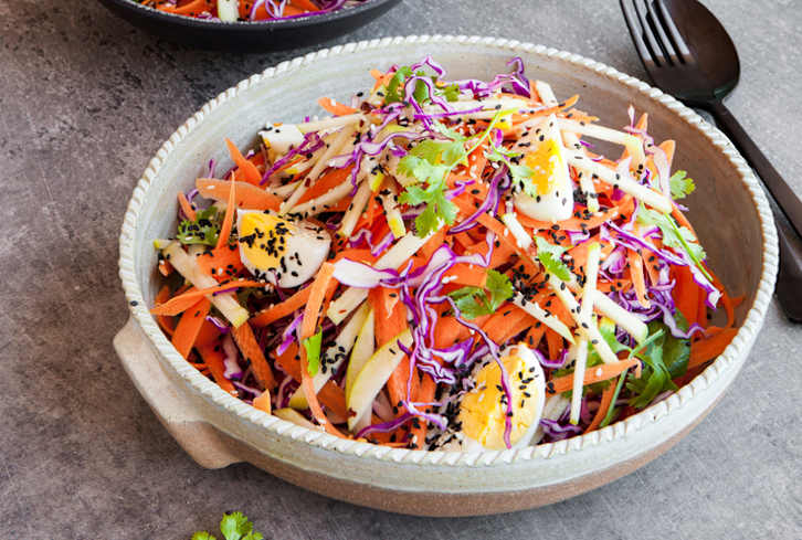 This Carrot Salad With Turmeric Sauce Will Make Your Skin Glow
