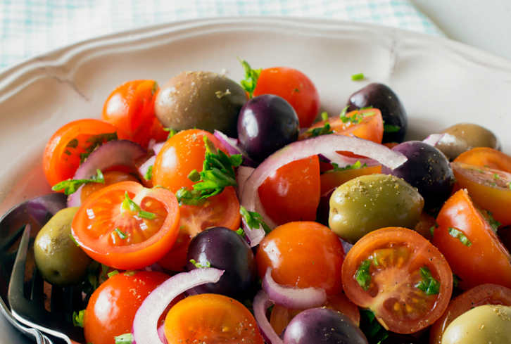 6 Delicious Ways To Eat More Like A Mediterranean