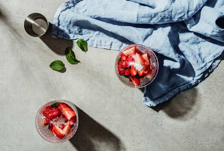 Does Sparkling Water Cause Weight Gain? Here's What You Need To Know