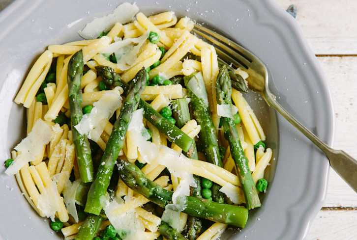 This One-Pot Veggie Pasta Is The Ultimate Summer Comfort Food